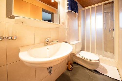 Imagen de la habitación del G&auml;stehaus Edelweiss. Foto 6