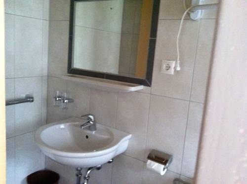 Imagen de la habitación del G&auml;stehaus Edelweiss. Foto 9