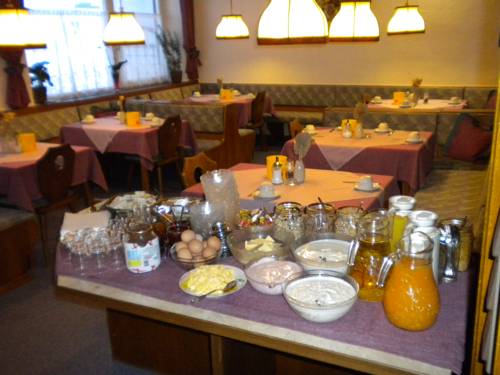 Imagen de la habitación del G&auml;stehaus Edelweiss. Foto 10