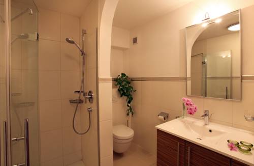 Imagen de la habitación del G&auml;stehaus Fuchs. Foto 16