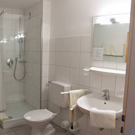 Imagen de la habitación del G&auml;stehaus Gisela. Foto 14