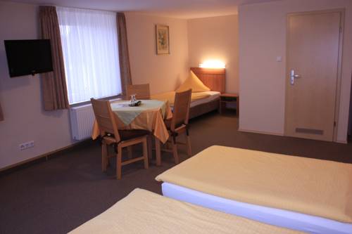 Imagen de la habitación del G&auml;stehaus Gisela. Foto 16
