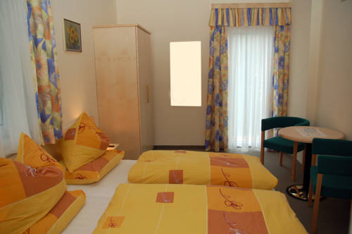 Imagen de la habitación del G&auml;stehaus Golker. Foto 3