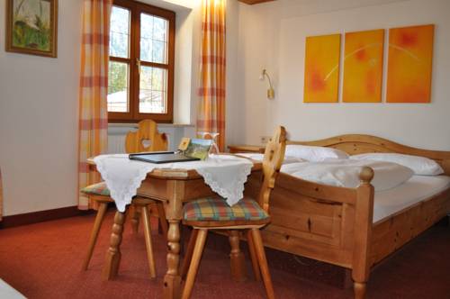 Imagen de la habitación del G&auml;stehaus Hubertus Hotel Garni. Foto 6