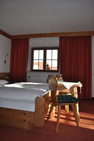 Imagen de la habitación del G&auml;stehaus Hubertus Hotel Garni. Foto 7