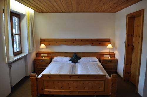 Imagen de la habitación del G&auml;stehaus Hubertus Hotel Garni. Foto 8