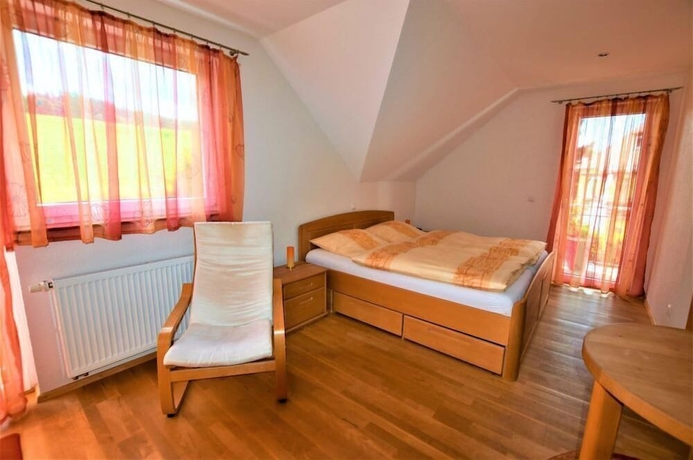 Imagen de la habitación del G&auml;stehaus J&auml;ger. Foto 3