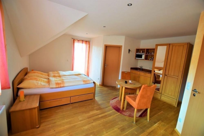 Imagen de la habitación del G&auml;stehaus J&auml;ger. Foto 7