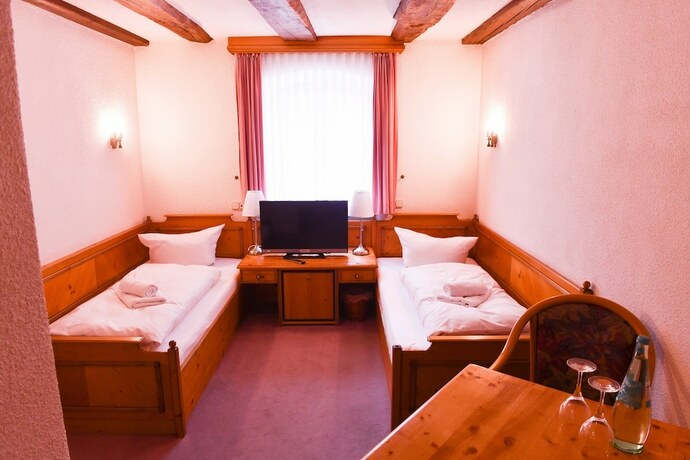 Imagen de la habitación del G&auml;stehaus Linde. Foto 7