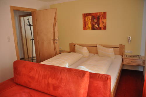 Imagen de la habitación del G&auml;stehaus Regina. Foto 2