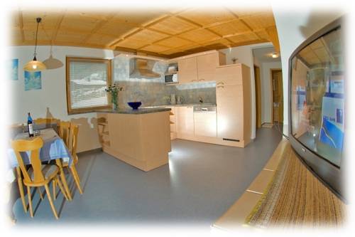 Imagen de la habitación del G&auml;stehaus Rifa. Foto 4