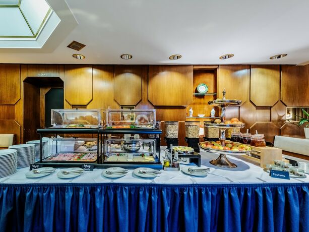 Imagen del bar/restaurante del G&auml;stehaus Royal. Foto 6
