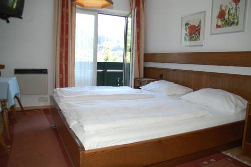 Imagen de la habitación del G&auml;stehaus Sunkler. Foto 9