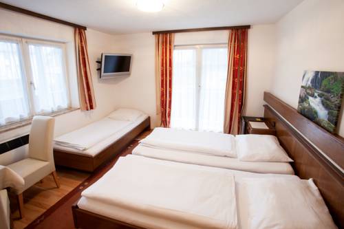 Imagen de la habitación del G&auml;stehaus Sunkler. Foto 10