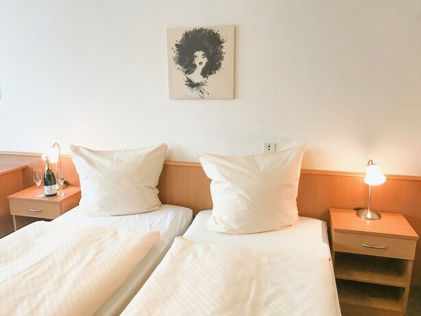 Imagen de la habitación del G&auml;stehaus am Bornweg. Foto 15