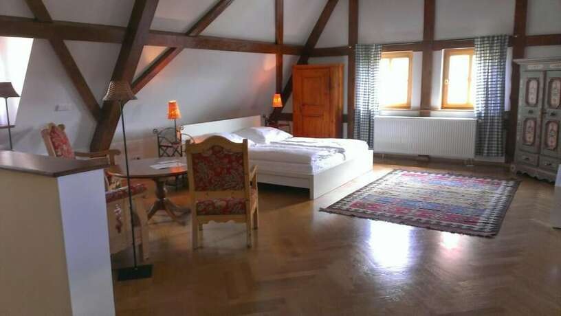 Imagen general del G&auml;stehaus im Weingut Schloss Proschwitz. Foto 11