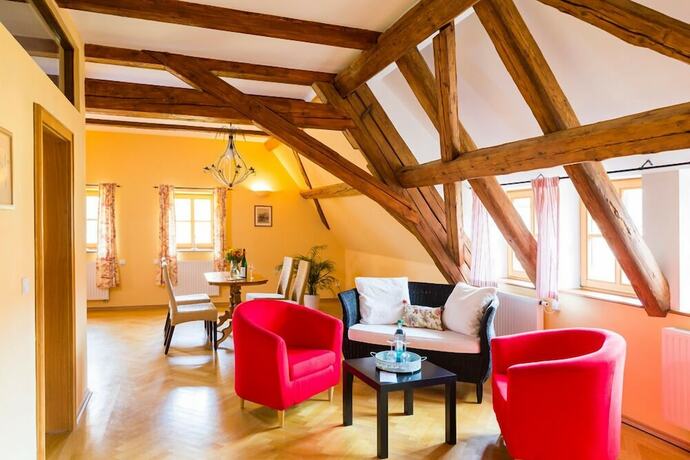 Imagen general del G&auml;stehaus im Weingut Schloss Proschwitz. Foto 12