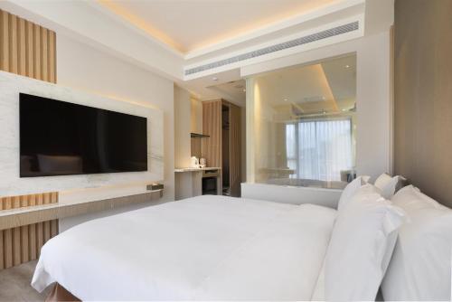 Imagen de la habitación del Gemalan Star Hotel. Foto 18