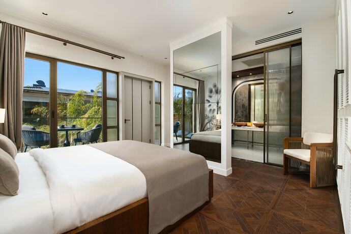 Imagen de la habitación del Genesis Hotel. Foto 13