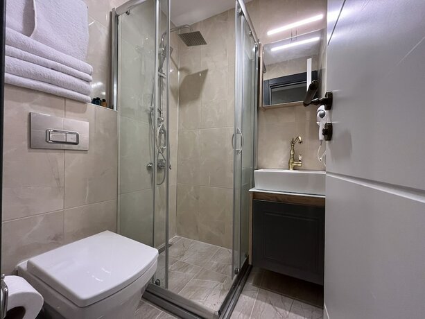 Imagen general del Genoa Port Hotel. Foto 13