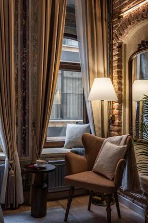 Imagen de la habitación del Genova Suit Hotel. Foto 13