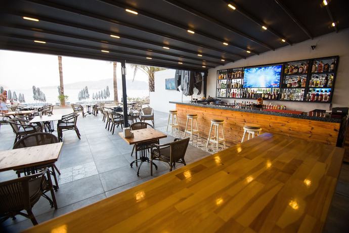 Imagen del bar/restaurante del Geo Beach Hotel Marmaris. Foto 5