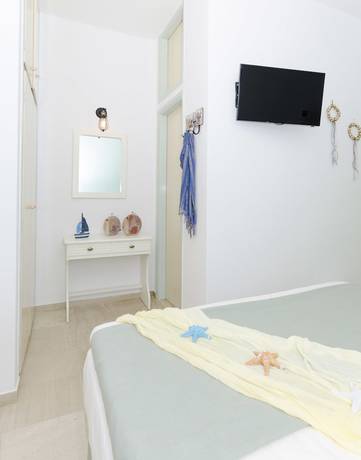 Imagen de la habitación del Gerani Studios. Foto 18