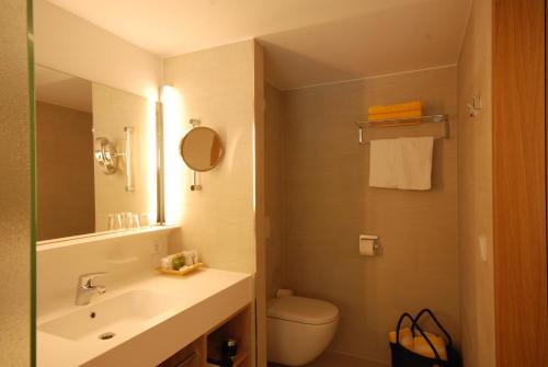 Imagen de la habitación del Gesundhotel Bad Reuthe. Foto 4