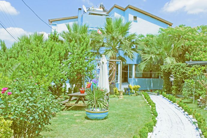 Imagen de los exteriores del Geyikli Gelincik. Foto 13