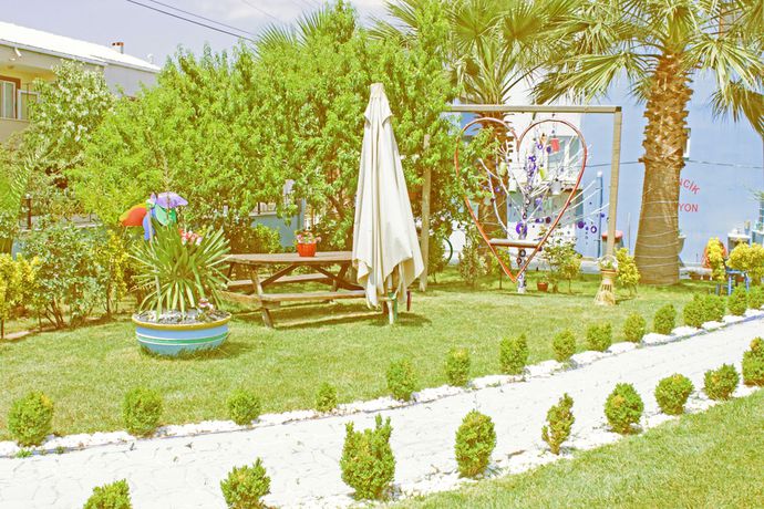 Imagen de los exteriores del Geyikli Gelincik. Foto 18