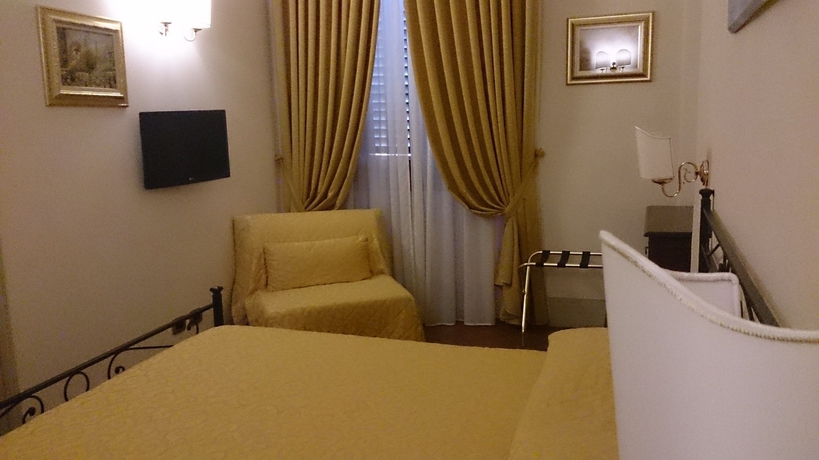 Imagen de la habitación del Ghirlandaio Firenze Guesthouse. Foto 5