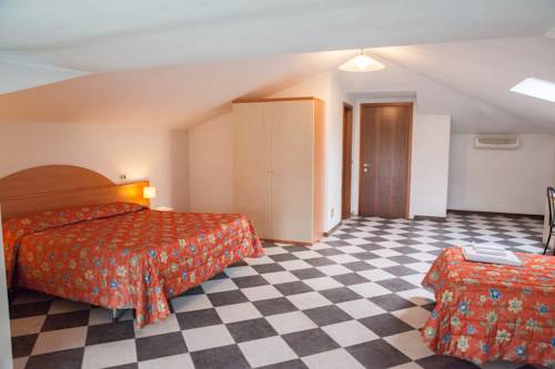 Imagen de la habitación del Giada Palace. Foto 12