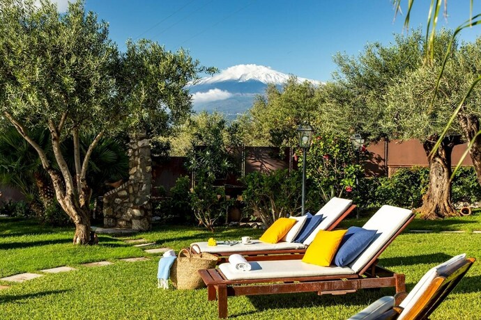 Imagen general del Giardini-naxos Beautiful Villa With Pool. Foto 17