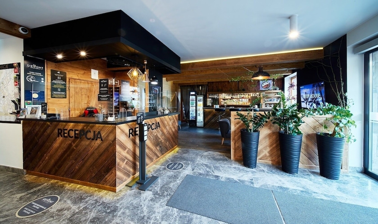 Imagen de los interiores del Giewont Aparthotel. Foto 16