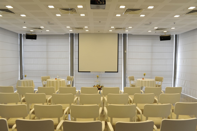 Imagen de los interiores del Gilgal. Foto 15