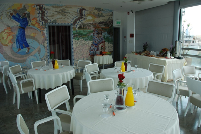 Imagen del bar/restaurante del Gilgal. Foto 5