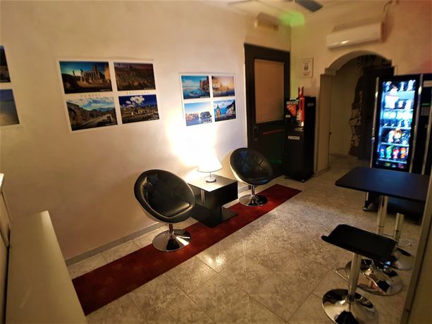Imagen de los interiores del Ginevra 2. Foto 17