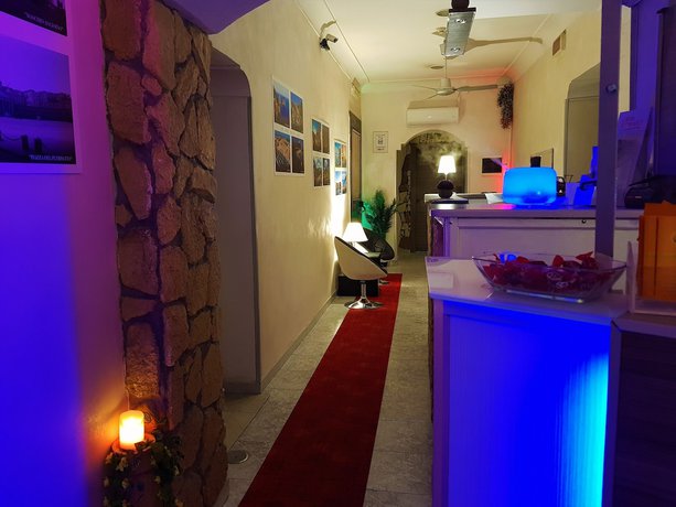 Imagen de los interiores del Ginevra 2. Foto 18