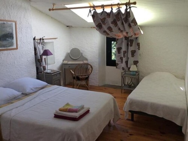 Imagen de la habitación del Gite Cal Pai. Foto 13