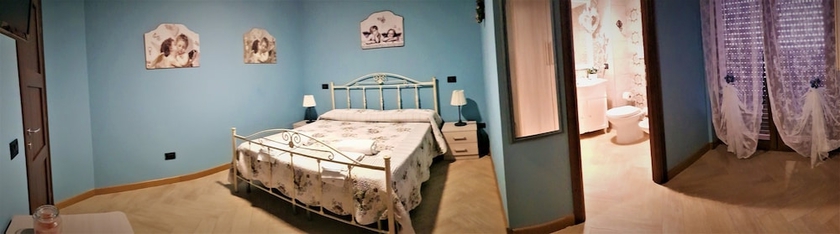 Imagen de los exteriores del Glamour Bed And Breakfast. Foto 13