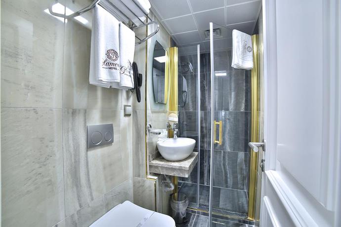 Imagen de la habitación del Glamour Hotel Istanbul Sirkeci. Foto 7
