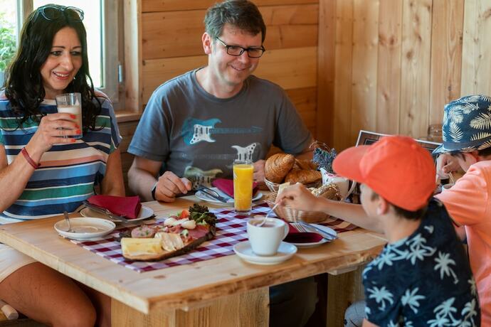 Imagen general del Glamping Resort Biosphäre Bliesgau. Foto 3