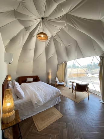 Imagen de la habitación del Glamping Resort. Foto 4