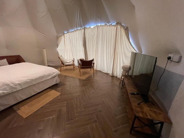 Imagen de la habitación del Glamping Resort. Foto 5