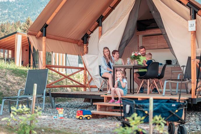Imagen general del Glamping Village K&ouml;tschach by ALPS RESORTS. Foto 89