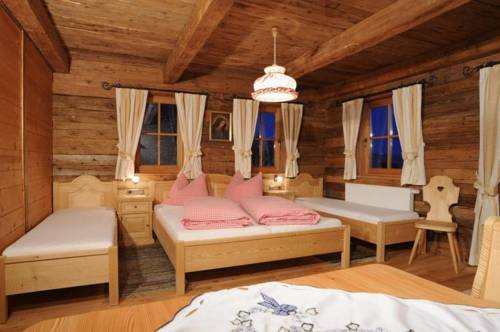 Imagen de la habitación del Glinzhof Mountain Natur Resort Agriturismo. Foto 6