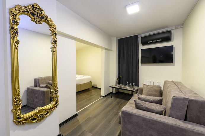 Imagen de la habitación del Global Suites Hotel. Foto 13
