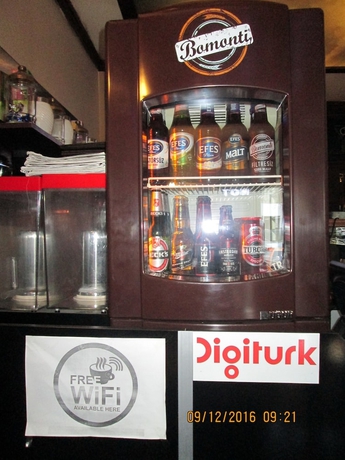 Imagen del bar/restaurante del Glorina Hotel. Foto 8