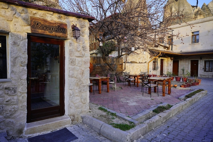Imagen de los interiores del Glory Art Stone House. Foto 15