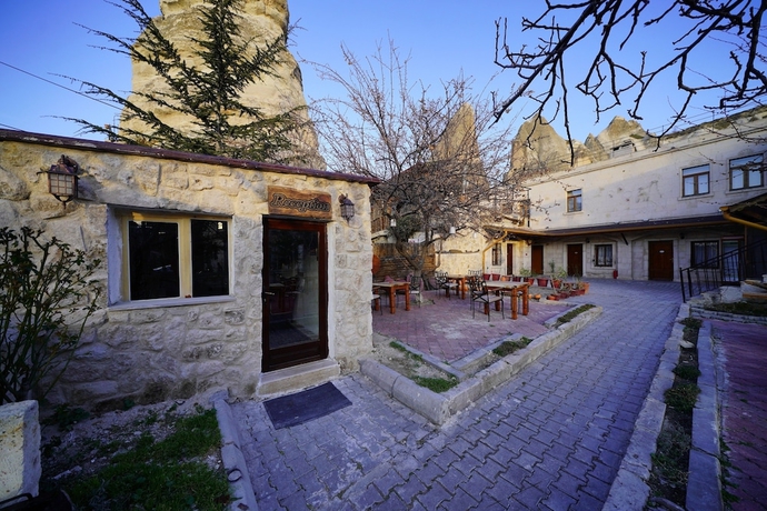 Imagen de los interiores del Glory Art Stone House. Foto 16